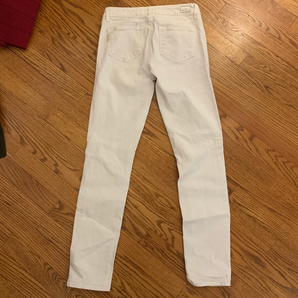 PAIGE denim white Skyline Skinny jeans size 27